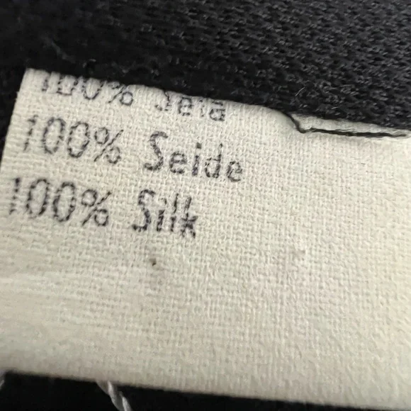 Vintage Gianfranco Ferre for Bergdorf Goodman Silk Quilted Pencil Skirt - Picture 8 of 14